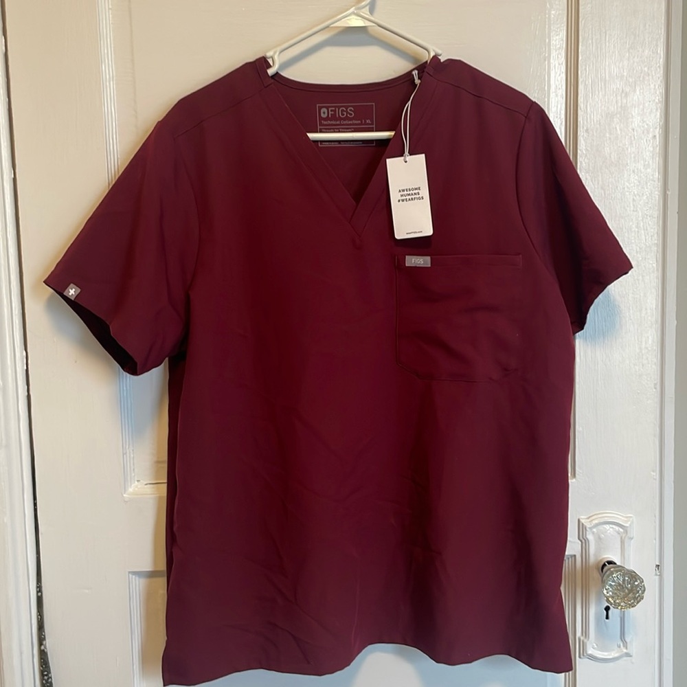 FIGS Catarina Scrub Top